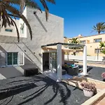 شقة Home2book Vibrant Corralejo, Pool *