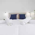 Home2book Vibrant Corralejo, Pool شقة