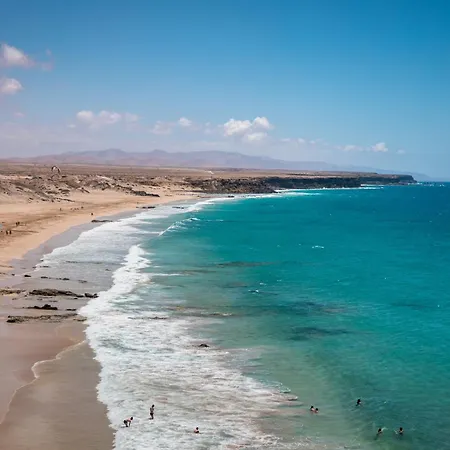 Home2book Vibrant Corralejo, Pool شقة